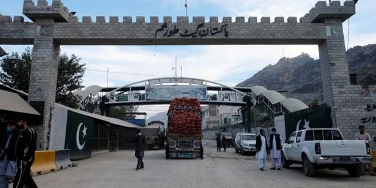 Torkham border closed to Afghan patients without legal documents
