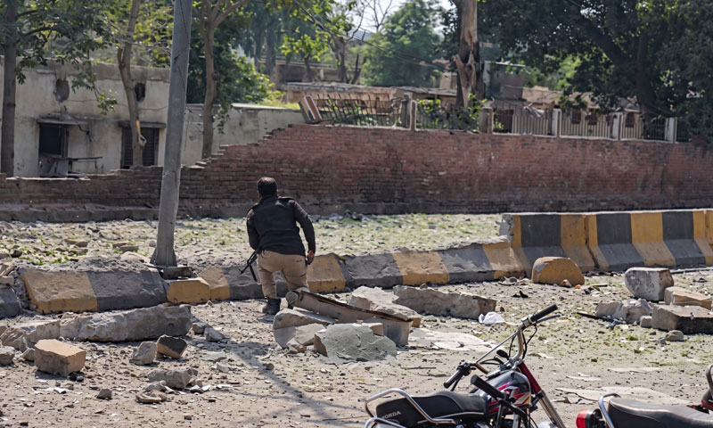 Suicide attack at Kohat Police Lines mosque leaves 16 martyred, 40 injured; six militants killed